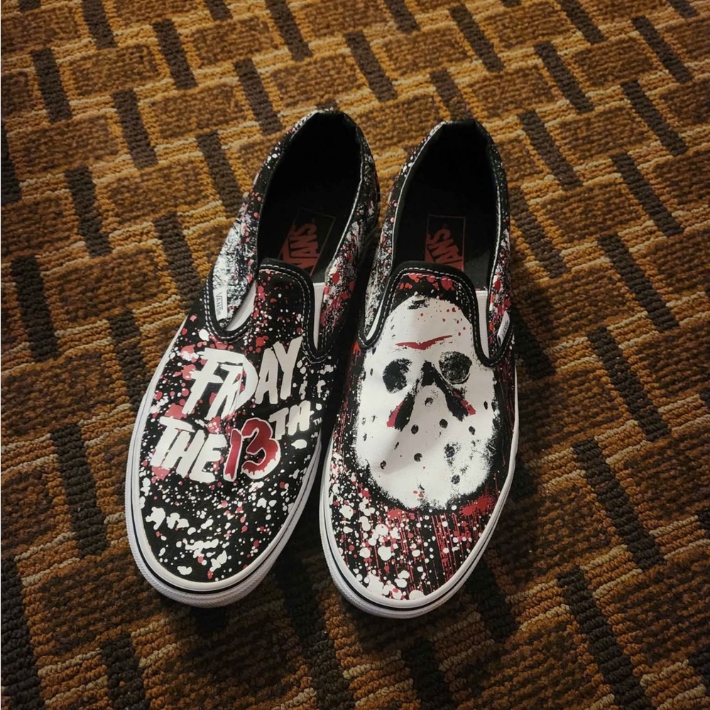 Stylish Friday the 13th Men's Slip-On Shoes - Black and Red
